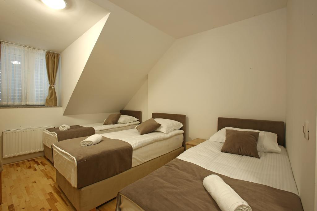 Gostilna In Prenocisca Gedzo Hotel Novo Mesto Exterior photo